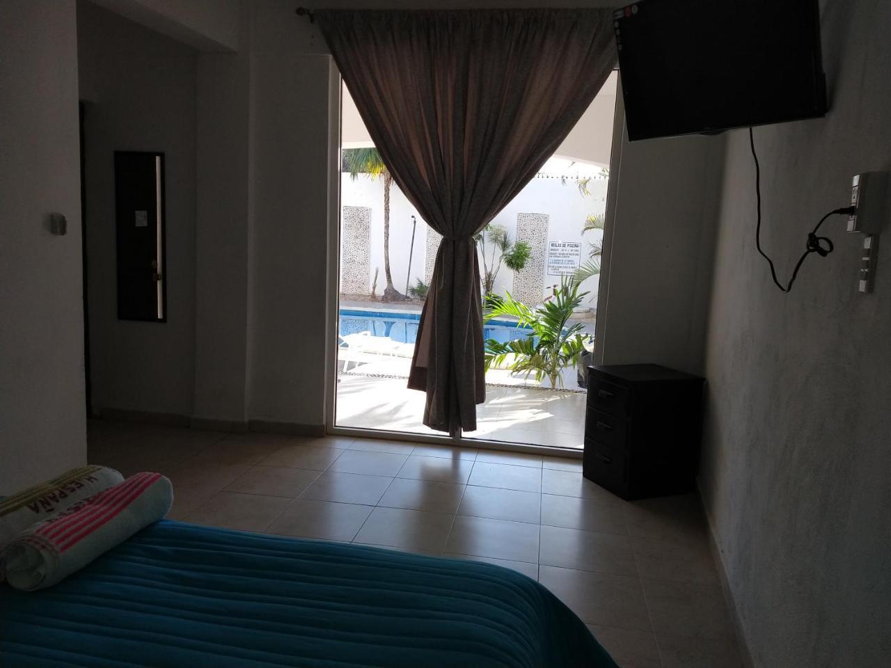 Hotel Espana Chetumal Exteriér fotografie