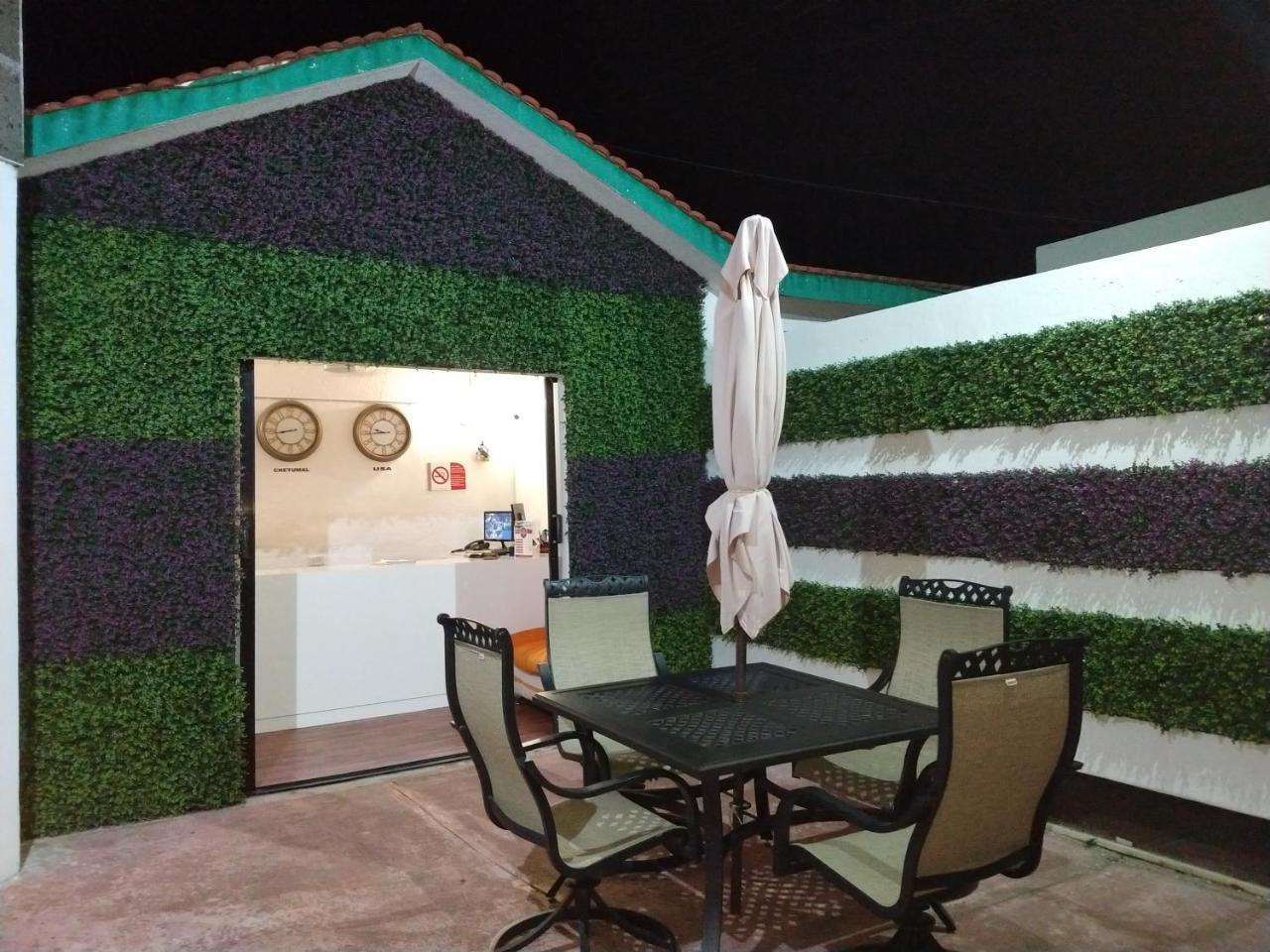 Hotel Espana Chetumal Exteriér fotografie