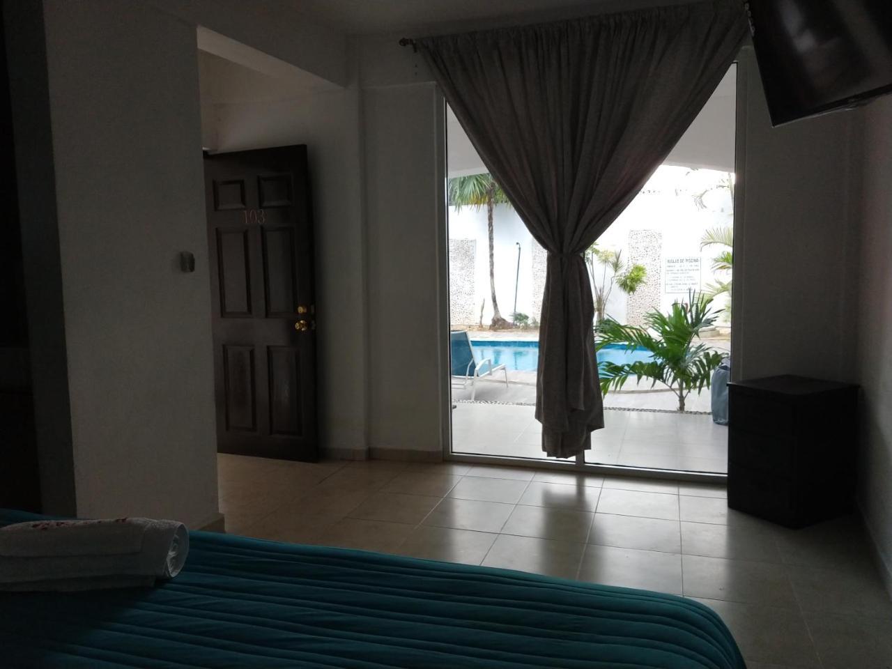 Hotel Espana Chetumal Exteriér fotografie