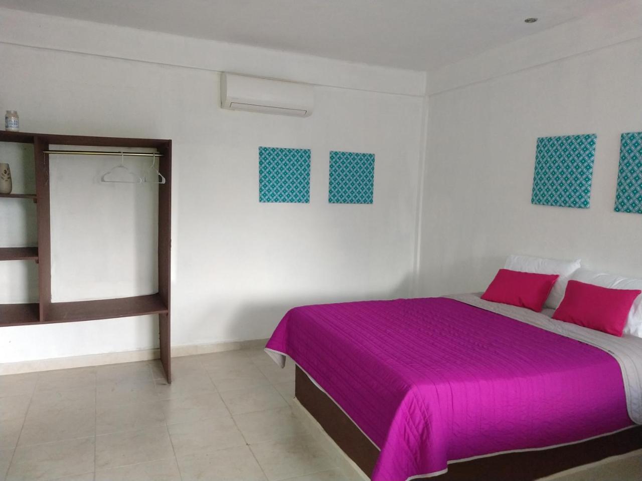 Hotel Espana Chetumal Exteriér fotografie